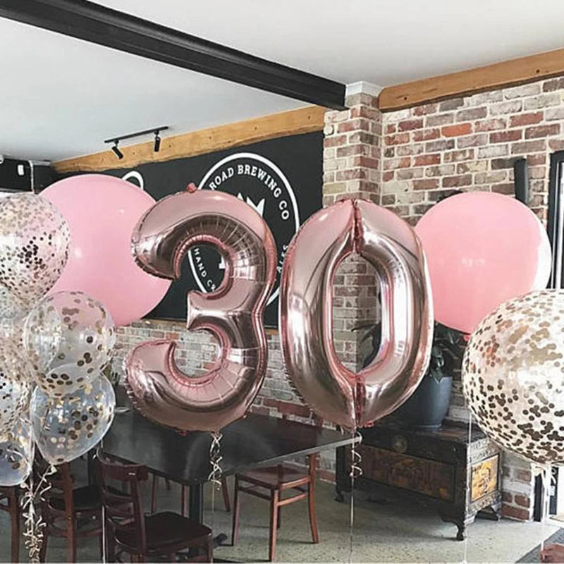 Grands ballons ROSE OR en forme de chiffres