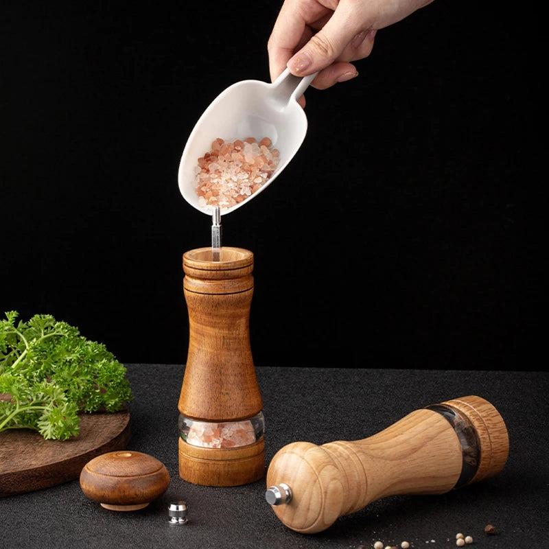 Moulin à épices en bois