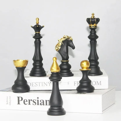 Sculpture des figurines d'échecs en résine