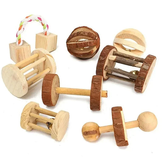 Jouets en bois pour petits animaux