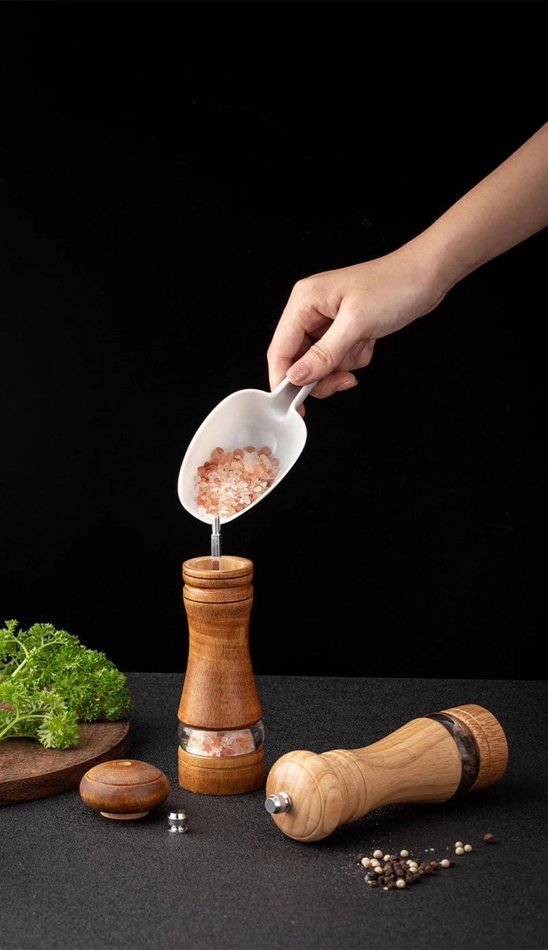 Moulin à épices en bois